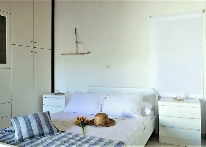 Stella's In בית נופש Koronos